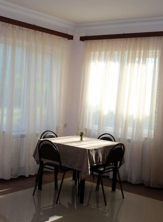 דיליג'אן Family & Friends Guest House מראה חיצוני תמונה