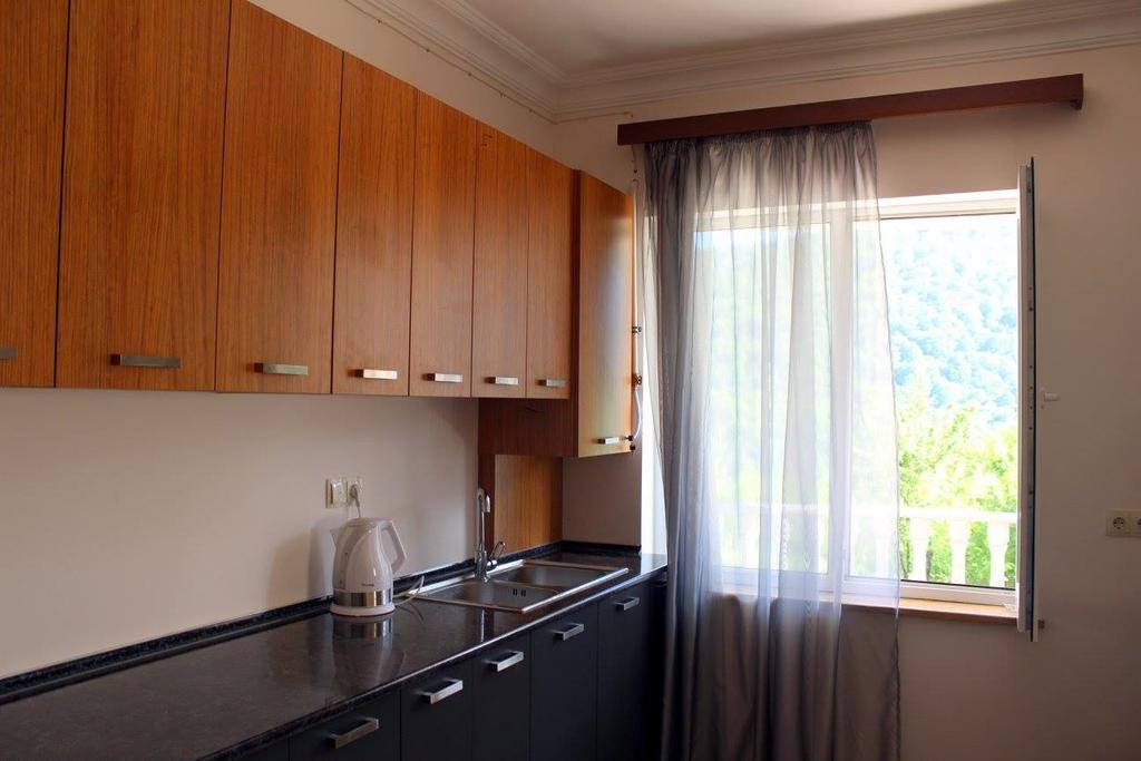 דיליג'אן Family & Friends Guest House מראה חיצוני תמונה